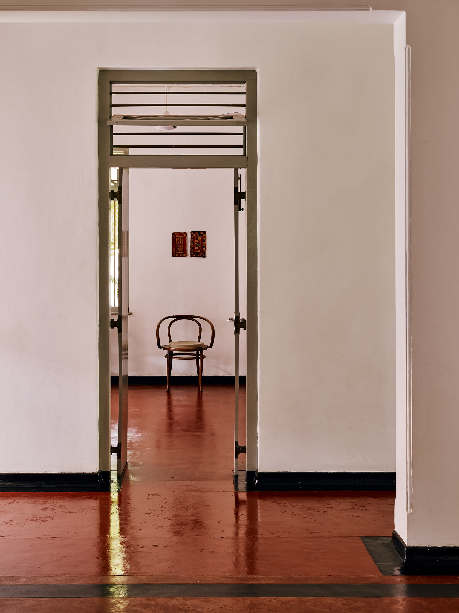 E15550 Alpa 049984 SCREEN